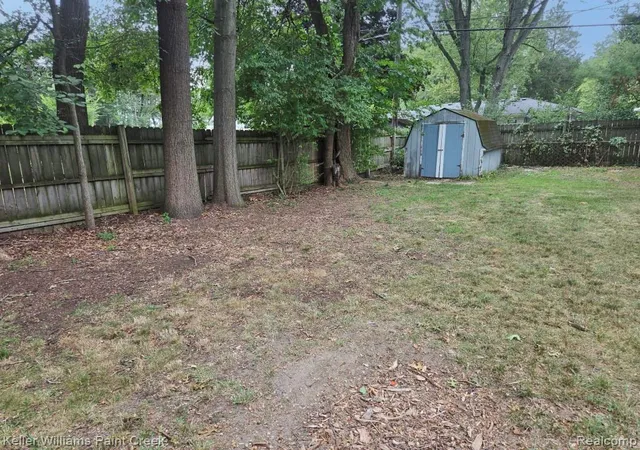 Photo 4 of Single family home for sale at 2438 Archdale, West Bloomfield, MI 48324 | MLS# 20261069513 | Listing updated on 2026-10-16