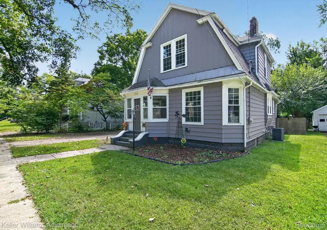 Photo 1 of Single family home for sale at 763 Randolph St, Jackson, MI 49203 | MLS# 20261069542 | Listing updated on 2026-09-03