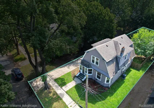 Photo 3 of Single family home for sale at 763 Randolph St, Jackson, MI 49203 | MLS# 20261069542 | Listing updated on 2026-09-03