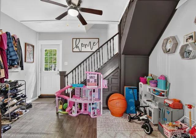 Photo 4 of Single family home for sale at 763 Randolph St, Jackson, MI 49203 | MLS# 20261069542 | Listing updated on 2026-09-03
