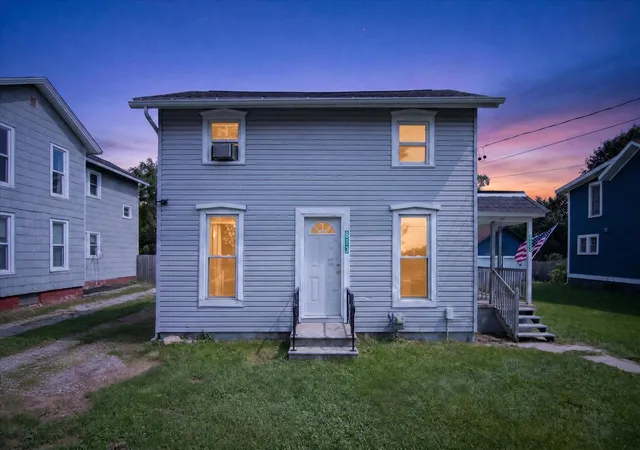 Photo 1 of Single family home for sale at 813 Backus St, Jackson City Jackson, MI 49202 | MLS# 53026046049 | Listing updated on 2026-09-14