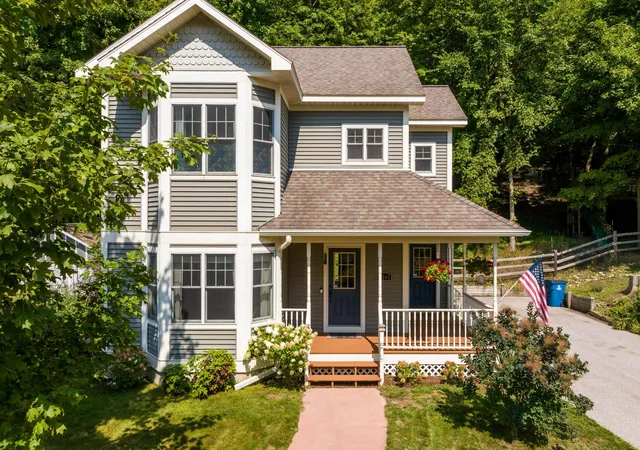 Photo 3 of Single family home for sale at 11140 Main St, Homestead Township Benzie, MI 49640 | MLS# 78080073042 | Listing updated on 2026-10-12