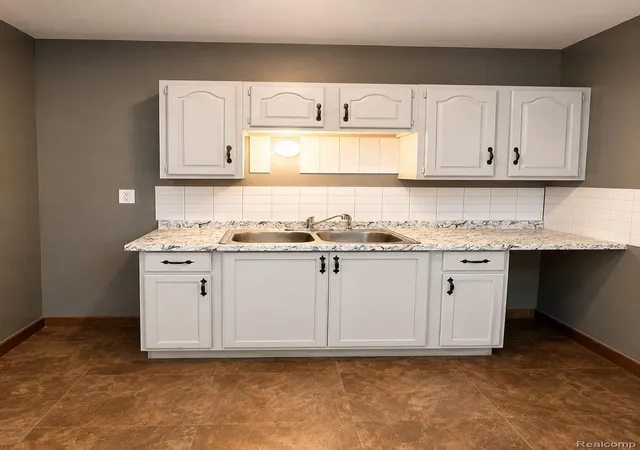 Photo 4 of Single family home for sale at 2408 Monterey St, Detroit, MI 48206 | MLS# 20261069646 | Listing updated on 2026-09-02