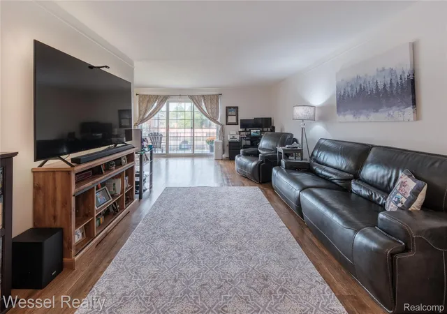 Photo 4 of Condo for sale at 508 Fox Hills Dr N #A7, Bloomfield Hills, MI 48304 | MLS# 20261069658 | Listing updated on 2026-09-17