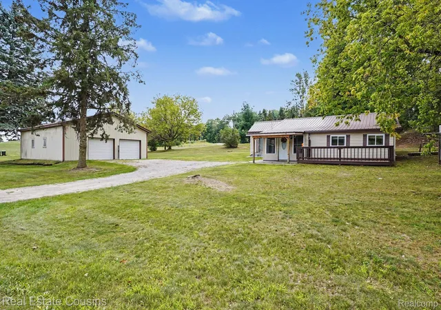 Photo 1 of Single family home for sale at 1276 E Elm Rd, Farwell, MI 48622 | MLS# 20261069697 | Listing updated on 2026-09-12