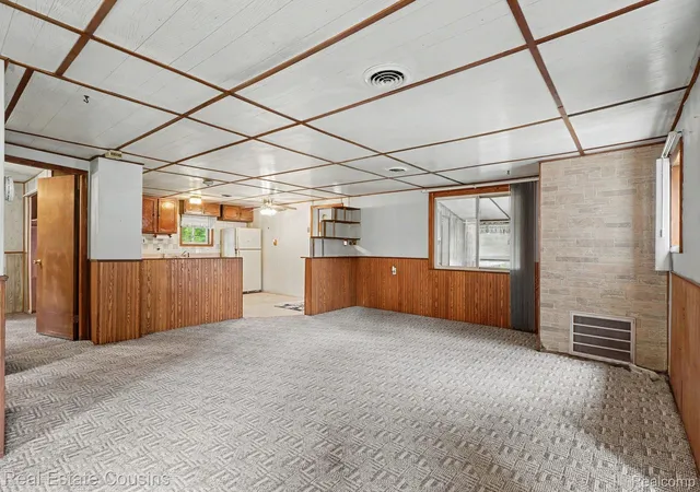 Photo 3 of Single family home for sale at 1276 E Elm Rd, Farwell, MI 48622 | MLS# 20261069697 | Listing updated on 2026-09-12