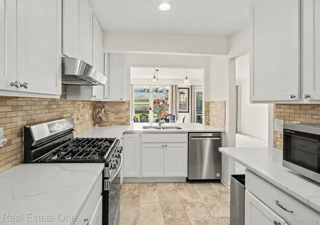 Photo 3 of Condo for sale at 1318 Steeplechase Ct, Howell, MI 48843 | MLS# 20261069715 | Listing updated on 2026-09-13
