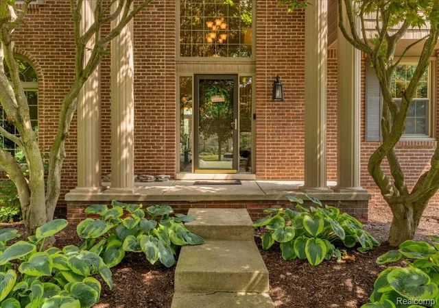 Photo 2 of Single family home for sale at 24324 Lynwood Dr, Novi, MI 48374 | MLS# 20261069729 | Listing updated on 2026-09-11