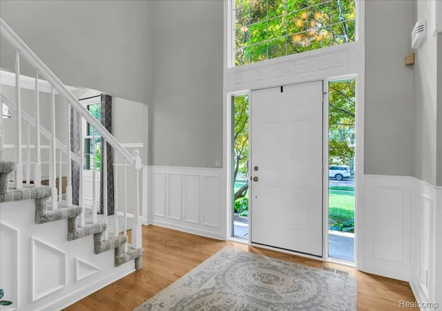 Photo 4 of Single family home for sale at 24324 Lynwood Dr, Novi, MI 48374 | MLS# 20261069729 | Listing updated on 2026-09-11