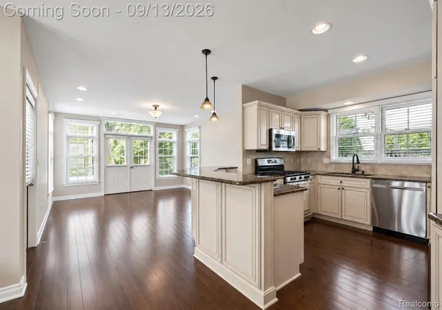 Photo 4 of Single family home for sale at 1240 Bird Ave, Birmingham, MI 48009 | MLS# 20261069732 | Listing updated on 2026-10-18