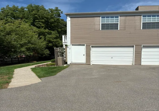 Photo 2 of Condo for sale at 389 Neptune Dr #208, Walled Lake, MI 48390 | MLS# 20261069784 | Listing updated on 2026-09-06
