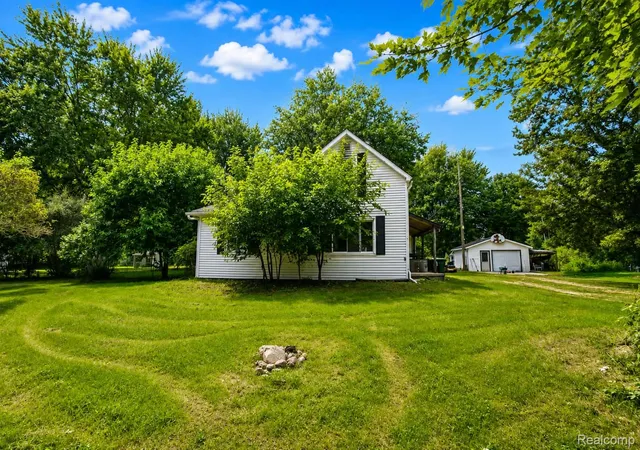 Photo 1 of Single family home for sale at 8368 Vassar Rd, Millington, MI 48746 | MLS# 20261069786 | Listing updated on 2026-09-07