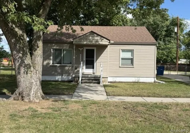 Photo 1 of Sale Pending at 6258 Arthur St, Westland, MI 48185 | MLS# 20261069834 | Listing updated on 2026-09-10