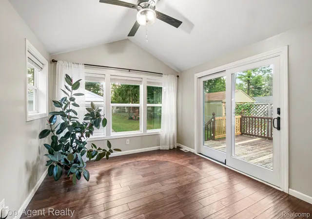 Photo 4 of Single family home for sale at 2925 N Alexander Ave, Royal Oak, MI 48073 | MLS# 20261069846 | Listing updated on 2026-09-15