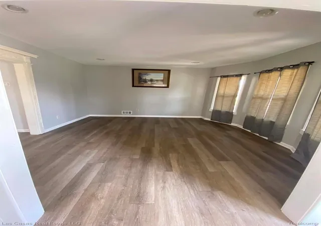 Photo 3 of Single family home for sale at 4646 Pacific St, Detroit, MI 48204 | MLS# 20261069862 | Listing updated on 2026-09-14