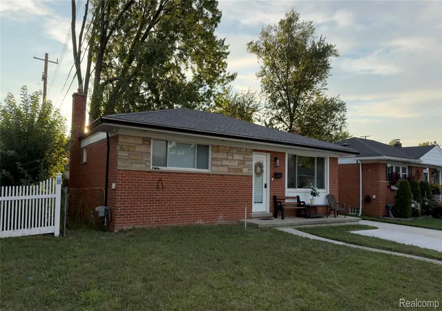 Photo 2 of Single family home for sale at 8127 Gary Ave, Westland, MI 48185 | MLS# 20261069912 | Listing updated on 2026-09-11