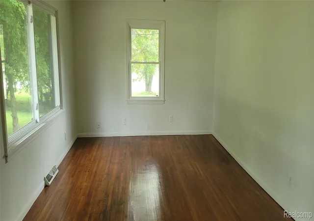 Photo 3 of Single family home for sale at 3794 Lippincott, Lapeer, MI 48446 | MLS# 20261069925 | Listing updated on 2026-09-15