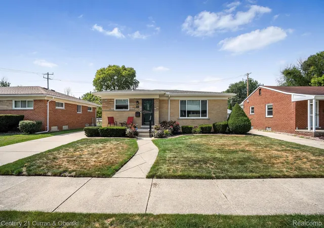 Photo 1 of Sale Pending at 8233 N Evangeline St, Dearborn Heights, MI 48127 | MLS# 20261069926 | Listing updated on 2026-09-19