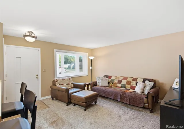 Photo 2 of Single family home for sale at 29261 Mcdonald St, Roseville, MI 48066 | MLS# 20261069929 | Listing updated on 2026-09-15