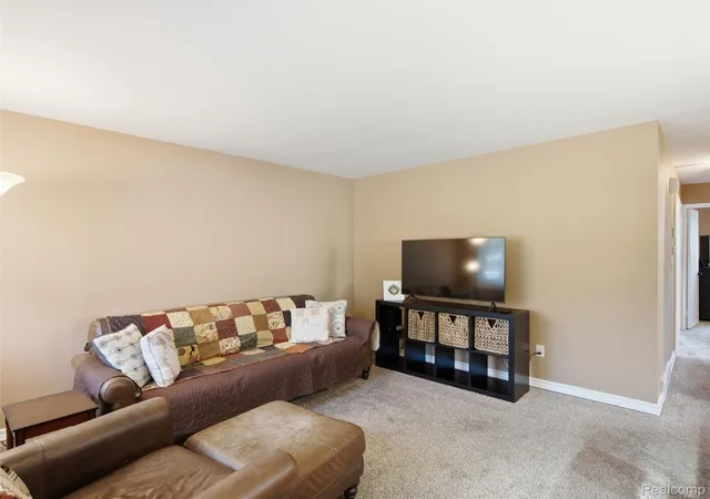 Photo 3 of Single family home for sale at 29261 Mcdonald St, Roseville, MI 48066 | MLS# 20261069929 | Listing updated on 2026-09-15