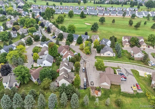 Photo 4 of Condo for sale at 646 Rolling Hills Ln, Lapeer, MI 48446 | MLS# 20261069968 | Listing updated on 2026-10-20