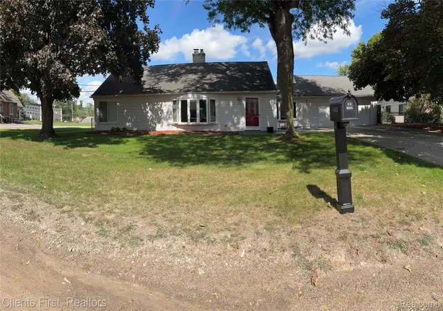 Photo 2 of Single family home for sale at 34652 Parkgrove Ave, Westland, MI 48185 | MLS# 20261069980 | Listing updated on 2026-10-10