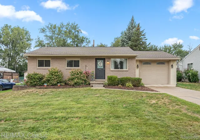 Photo 1 of Sale Pending at 8601 Haller St, Westland, MI 48185 | MLS# 20261069994 | Listing updated on 2026-09-16