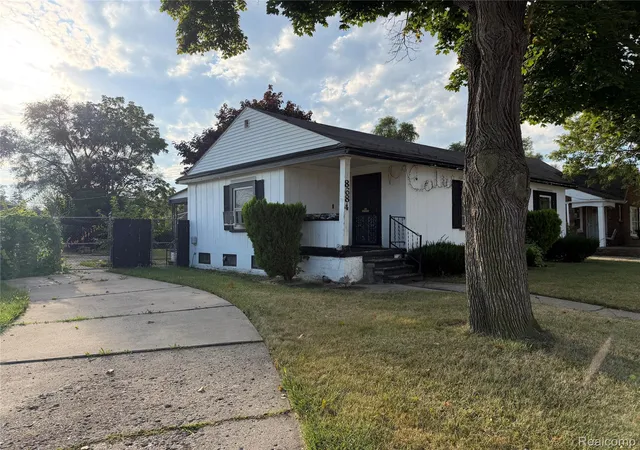 Photo 2 of Single family home for sale at 8684 Grandville Ave, Detroit, MI 48228 | MLS# 20261070005 | Listing updated on 2026-09-02