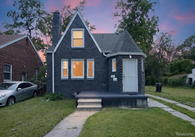 Photo 1 of Single family home for sale at 11641 Glastonbury Ave, Detroit, MI 48228 | MLS# 20261070010 | Listing updated on 2026-09-08