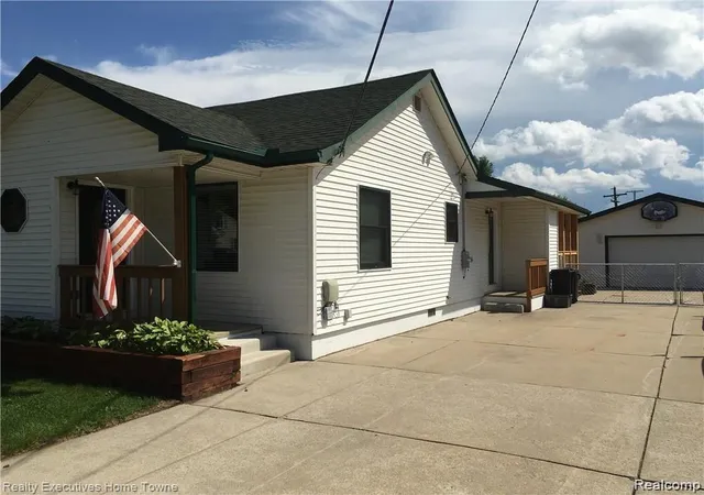 Photo 1 of Sale Pending at 7526 Crissman St, Utica, MI 48317 | MLS# 20261070014 | Listing updated on 2026-09-02