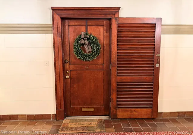 Photo 3 of Condo for sale at 8120 E Jefferson Ave #5K, Detroit, MI 48214 | MLS# 20261070023 | Listing updated on 2026-09-03