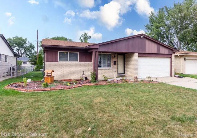 Photo 2 of Single family home for sale at 14943 Carmel Dr, Sterling Heights, MI 48312 | MLS# 20261070026 | Listing updated on 2026-09-05