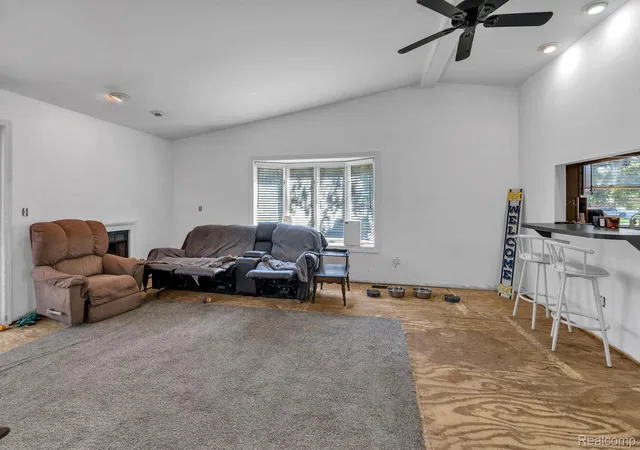 Photo 4 of Single family home for sale at 1541 Yellowbrick Rd, Trenton, MI 48183 | MLS# 20261070038 | Listing updated on 2026-09-03