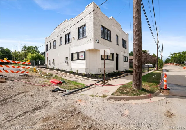 Photo 1 of Multi family home for sale at 221 Baldwin Ave, Pontiac, MI 48342 | MLS# 20261070039 | Listing updated on 2026-09-16