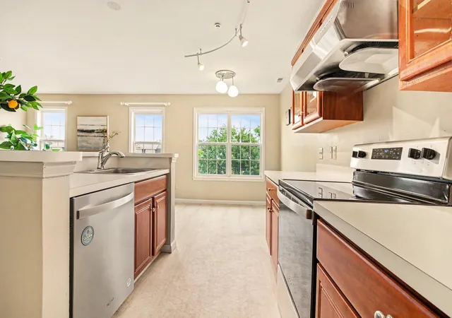 Photo 3 of Condo for sale at 2737 Barclay Way, Ann Arbor, MI 48105 | MLS# 81026046250 | Listing updated on 2026-09-09