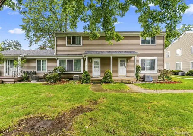 Photo 2 of Condo for sale at 1134 Leisure Dr, Flint, MI 48507 | MLS# 20261070066 | Listing updated on 2026-09-03