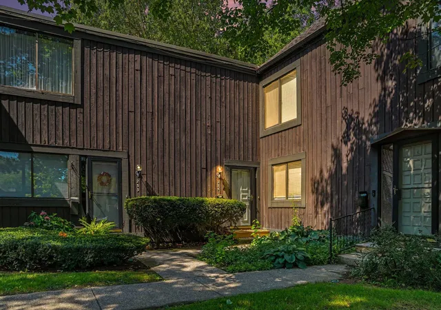 Photo 1 of Condo for sale at 235 Durness Ct, Kalamazoo, MI 49006 | MLS# 66026046277 | Listing updated on 2026-09-01