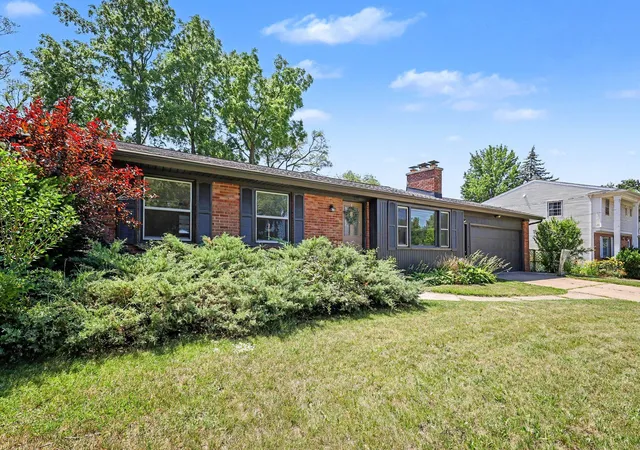 Photo 3 of Single family home for sale at 1628 Bridle Crk St Se, Grand Rapids, MI 49508 | MLS# 65026046278 | Listing updated on 2026-09-09