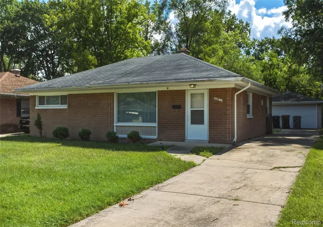 Photo 1 of Single family home for sale at 28611 Parkwood St, Inkster, MI 48141 | MLS# 20261070077 | Listing updated on 2026-09-08