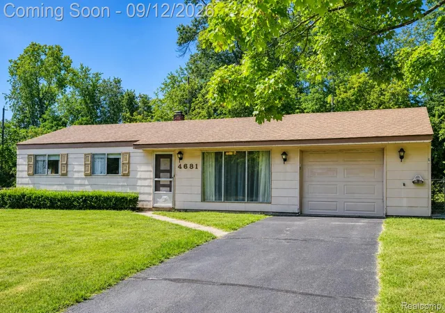 Photo 4 of Single family home for sale at 4681 Newcroft St, Commerce Township, MI 48382 | MLS# 20261070081 | Listing updated on 2026-09-12
