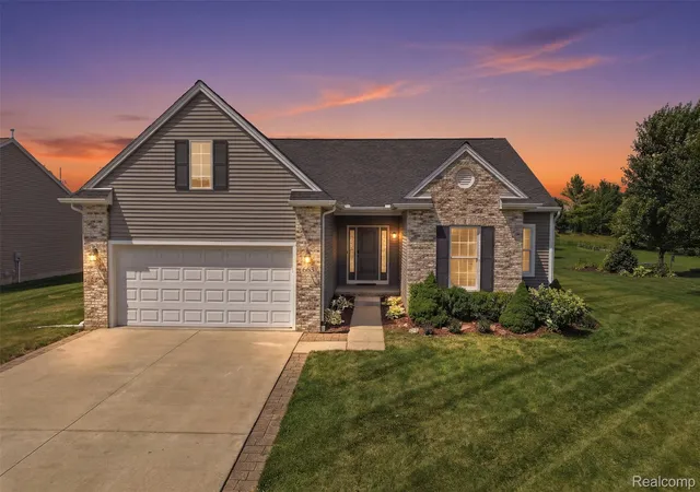 Photo 1 of Single family home for sale at 665 Marblewood Ln, Pittsfield Charter Township Washtenaw, MI 48176 | MLS# 20261070099 | Listing updated on 2026-09-02