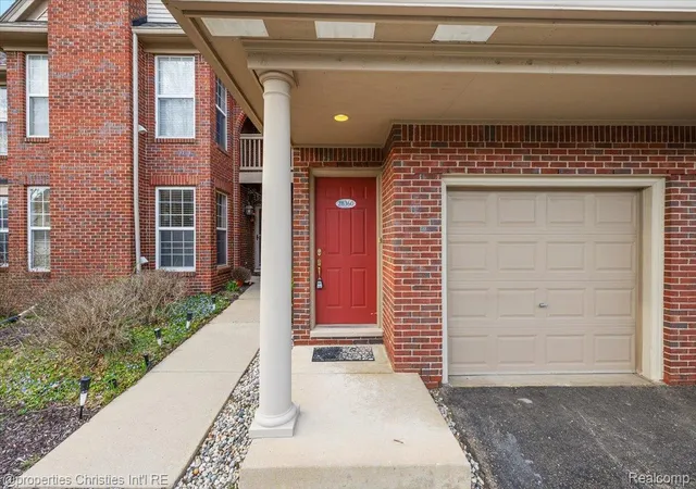 Photo 3 of Condo for sale at 28360 Carlton Way Dr, Novi, MI 48377 | MLS# 20261070107 | Listing updated on 2026-09-02