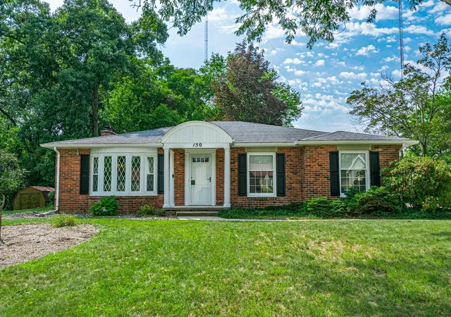 Photo 2 of Single family home for sale at 150 Brentwood Dr, Battle Creek, MI 49015 | MLS# 64026046316 | Listing updated on 2026-09-03