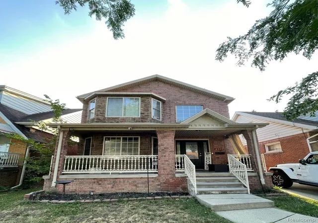 Photo 1 of Single family home for sale at 6525 Theisen St, Dearborn, MI 48126 | MLS# 20261070117 | Listing updated on 2026-09-02