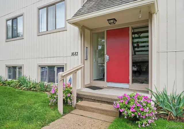 Photo 2 of Condo for sale at 1683 Riverside Dr #2, Rochester Hills, MI 48309 | MLS# 20261070125 | Listing updated on 2026-09-14
