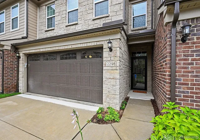 Photo 2 of Condo for sale at 2298 Addison Cir, Walled Lake, MI 48390 | MLS# 20261070135 | Listing updated on 2026-09-02