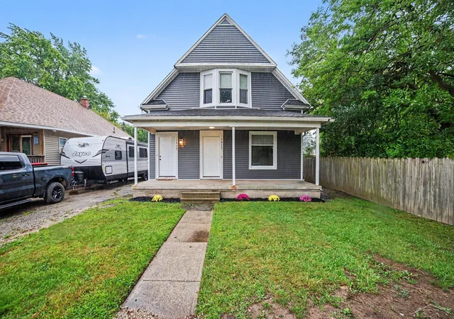 Photo 1 of Multi family home for sale at 1913 Olds St, Saginaw, MI 48602 | MLS# 61050220424 | Listing updated on 2026-09-08