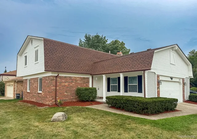 Photo 1 of Single family home for sale at 2863 Continental Dr, Troy, MI 48083 | MLS# 20261070146 | Listing updated on 2026-09-15