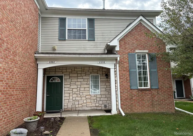 Photo 1 of Sale Pending at 2260 Monarch Dr, Shelby Township, MI 48316 | MLS# 20261070148 | Listing updated on 2026-09-03