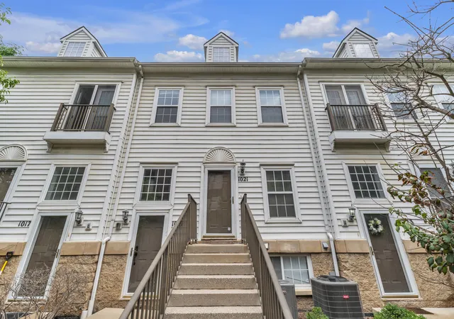 Photo 1 of Condo for sale at 1021 Maiden Ln, Ann Arbor, MI 48105 | MLS# 81026046334 | Listing updated on 2026-09-16